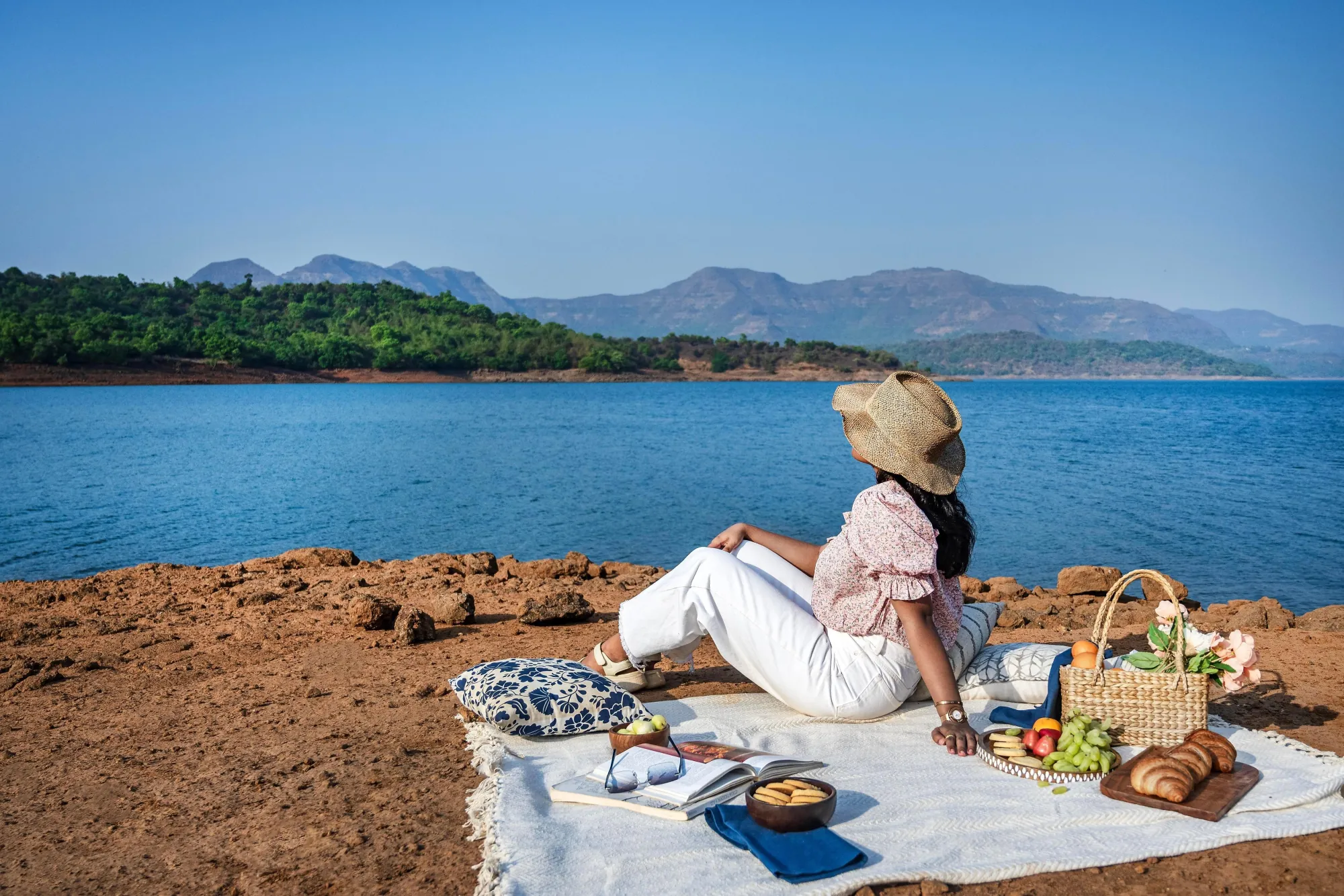 The Satori estate above Mulshi Lake